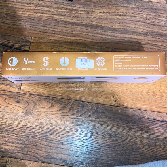 Kemei Hair Straightner - Picture 2 of 5